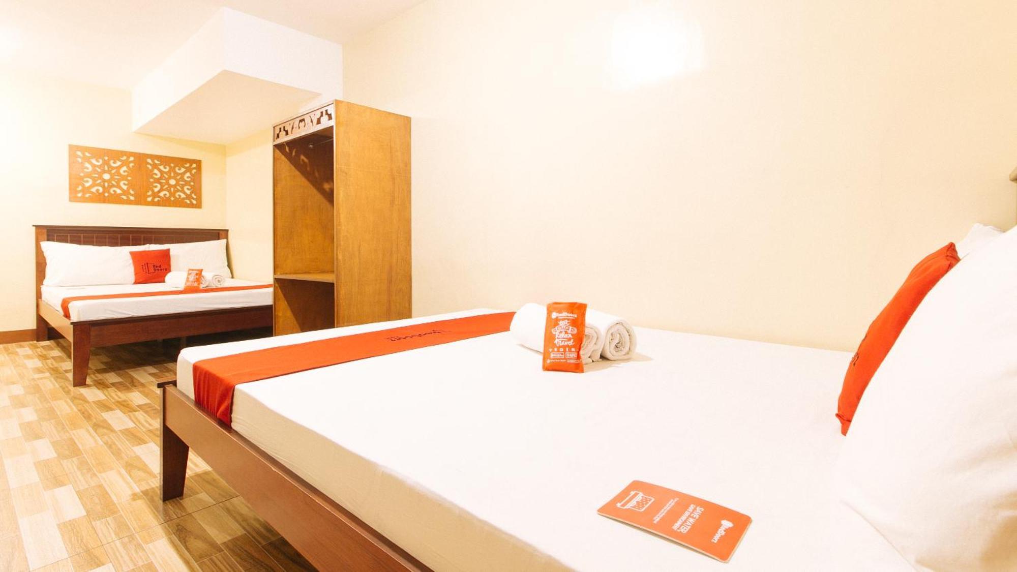 Reddoorz Near Pnr Espana Station Manila Luaran gambar