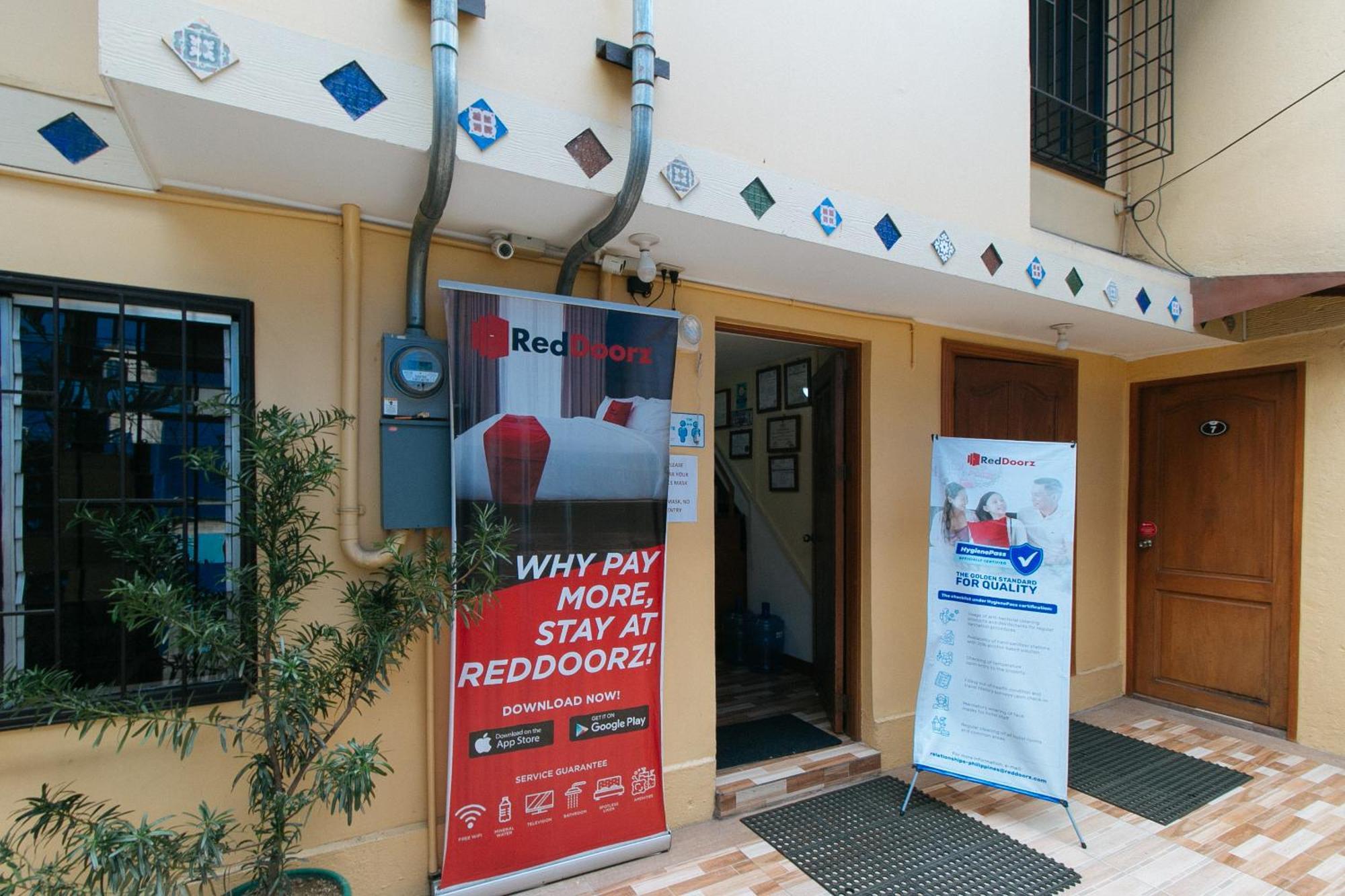Reddoorz Near Pnr Espana Station Manila Luaran gambar