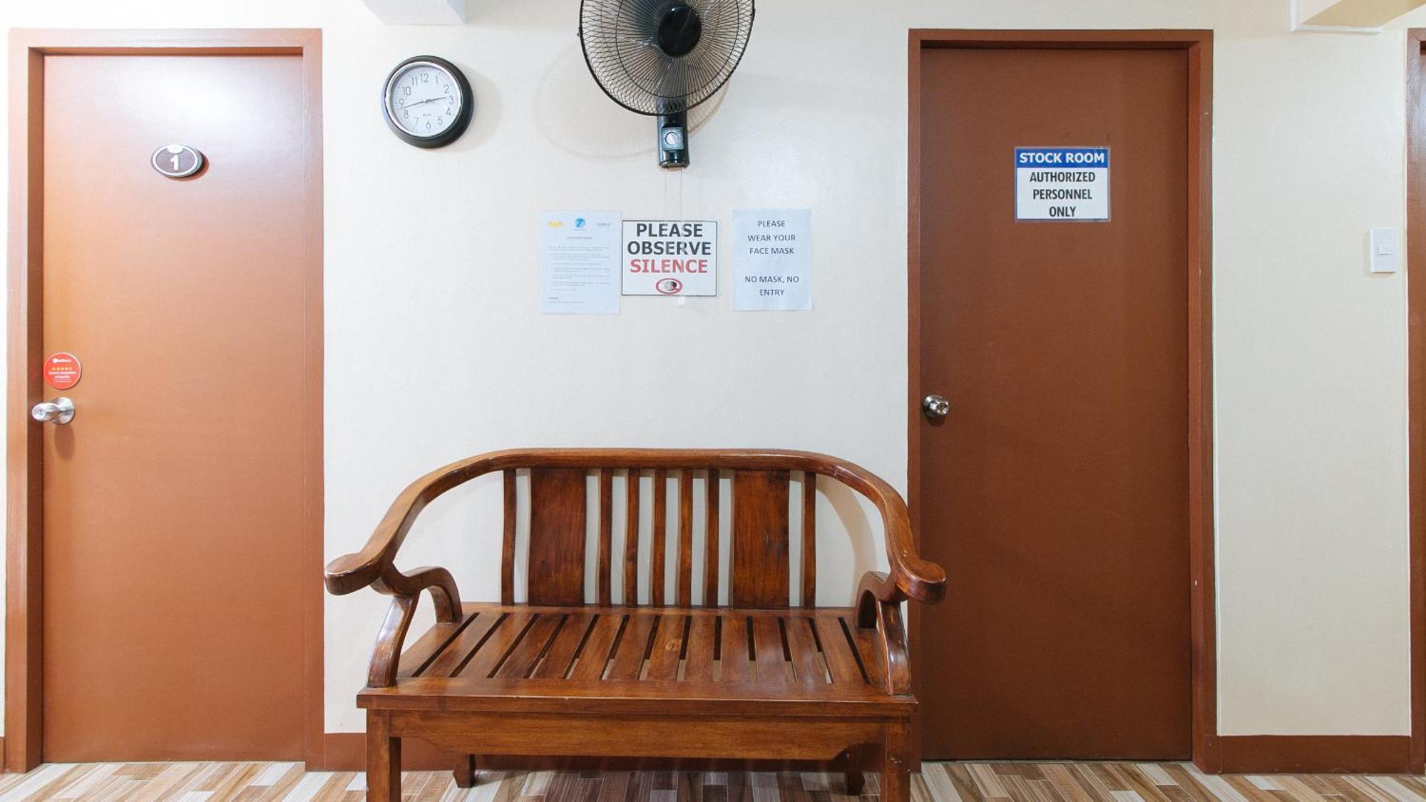 Reddoorz Near Pnr Espana Station Manila Luaran gambar